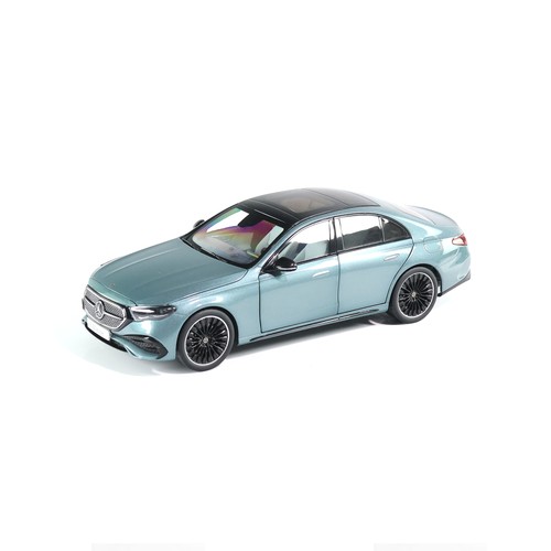 Modellauto klasse w214 - 1:18, e-klasse