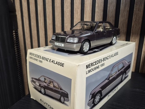 Modellauto autoart - 1:18,